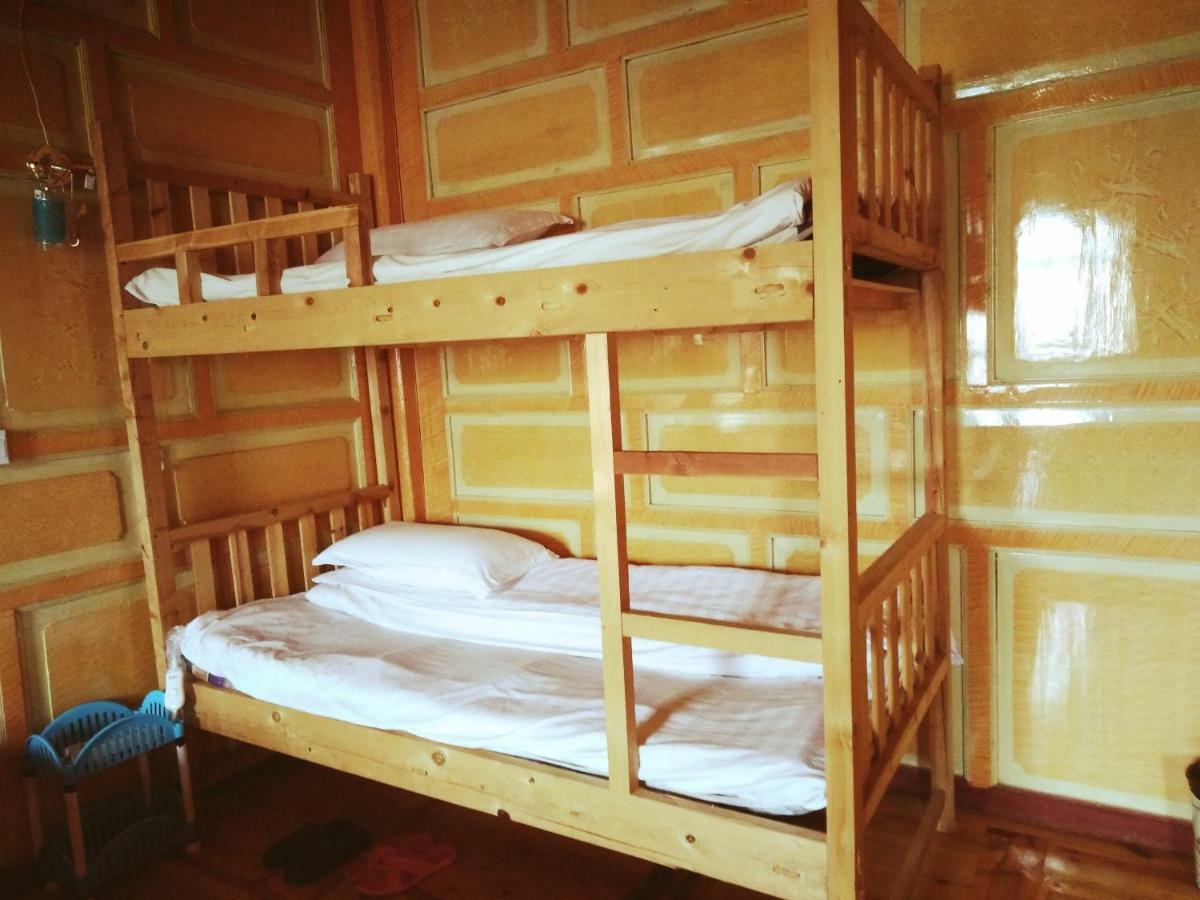 Zishuo Zihua Guest House Daocheng Esterno foto